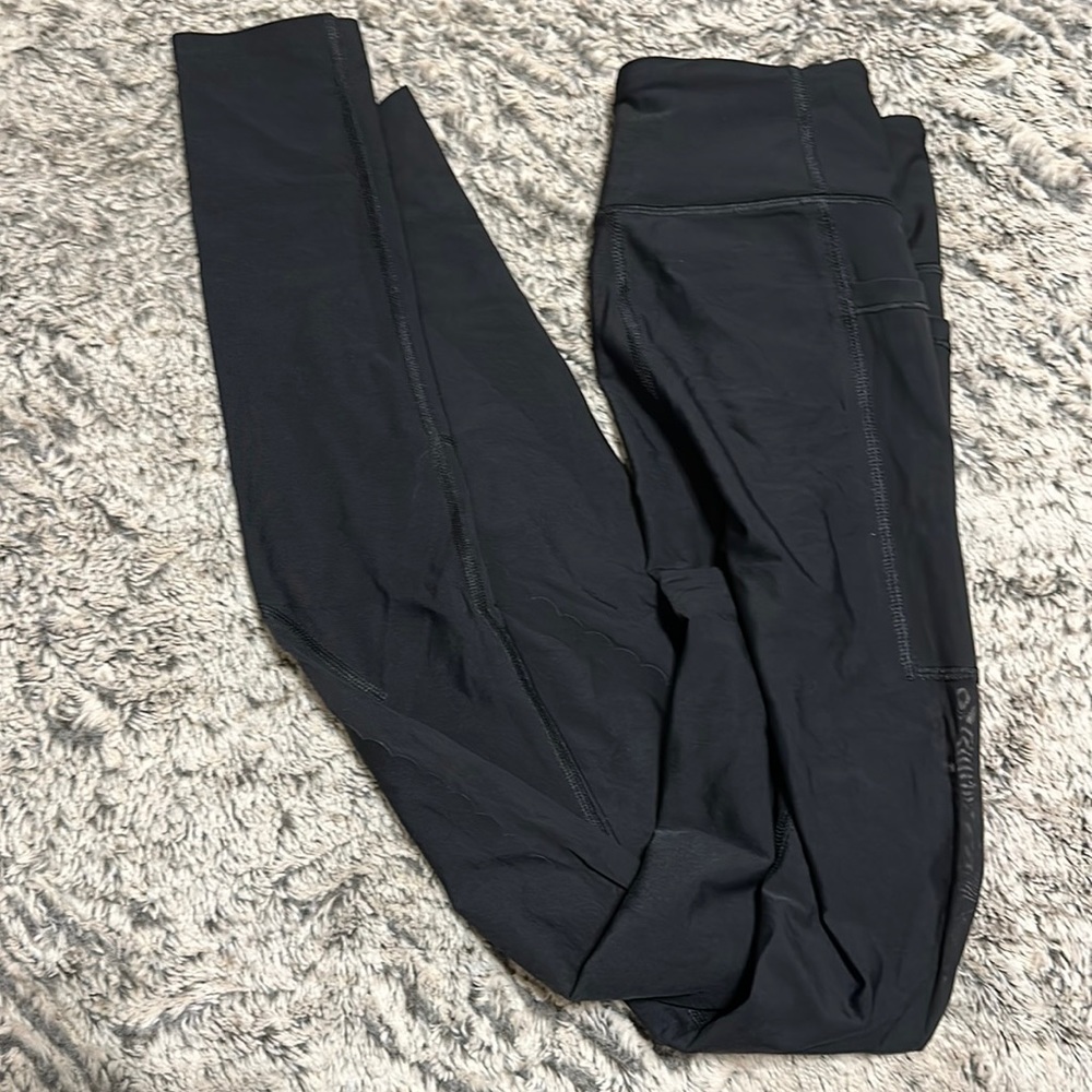NWOT Victoria’s Secret Knockout Leggings XS